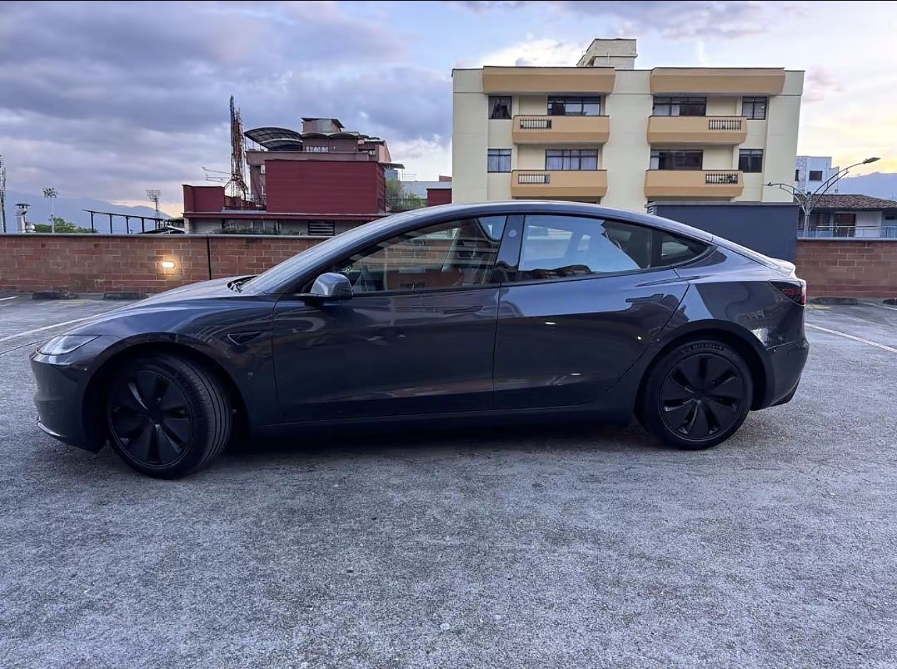 Tesla Model 3 - View 2